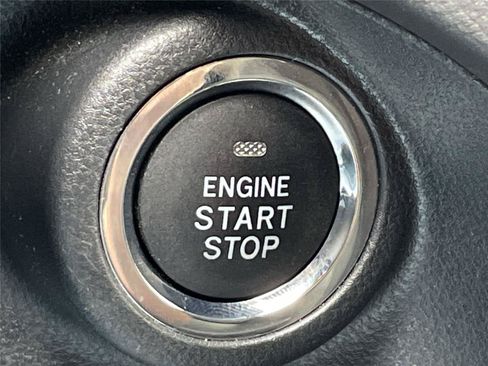 Certified 2021 Subaru Forester Premium AWD/4WD image 30