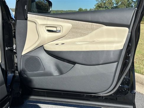 Certified 2024 Nissan Murano SL image 15