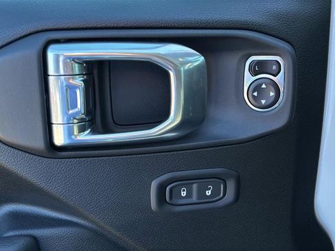 New 2026 Jeep Wrangler Rubicon image 16