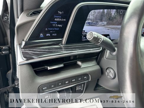 Used 2022 Cadillac Escalade ESV Sport w/ Touring Package image 17