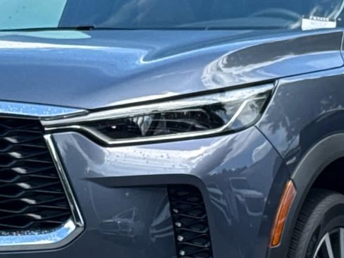 Used 2025 INFINITI QX60 Sensory AWD/4WD image 10