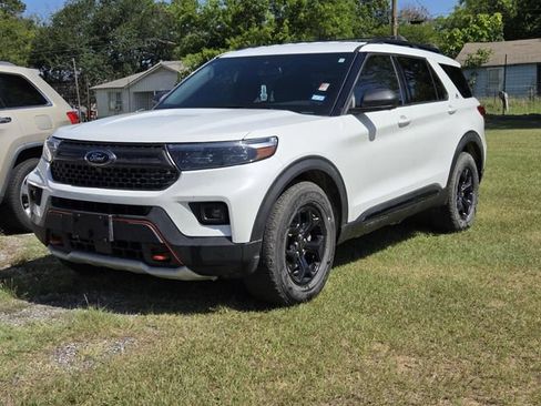 Used 2023 Ford Explorer Timberline AWD/4WD image 3