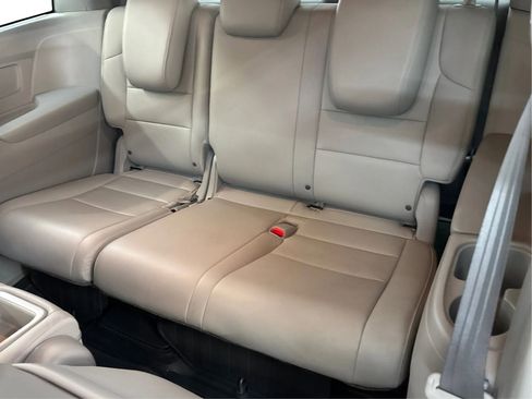 Used 2017 Honda Odyssey EX-L image 43