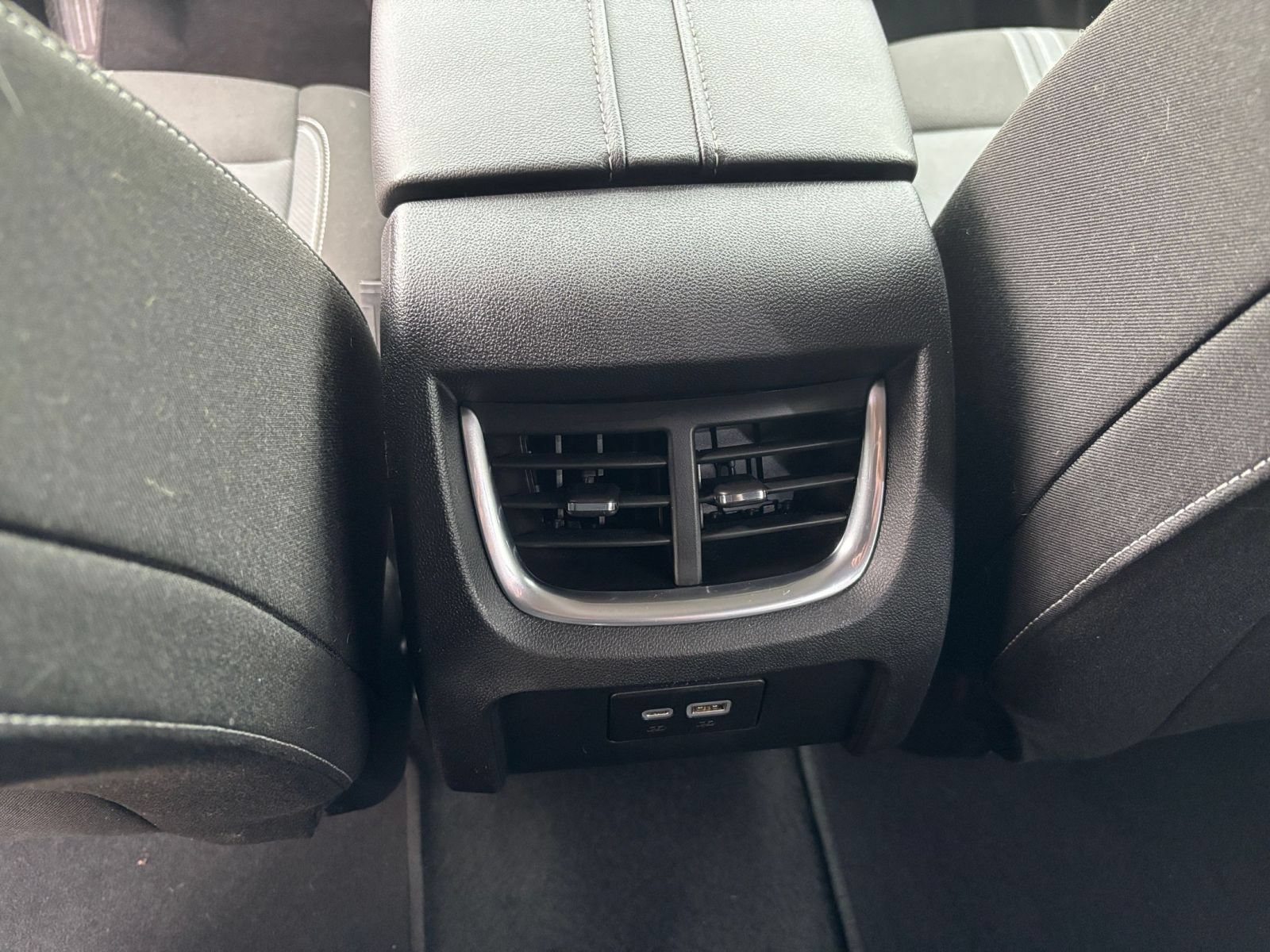 Used 2026 Chevrolet Blazer LT FWD image 24