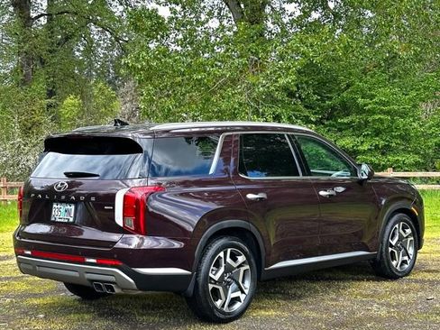 Used 2023 Hyundai Palisade SEL AWD/4WD image 4