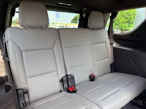 Used 2021 Chevrolet Tahoe LT w/ LT Signature Package RWD image 22