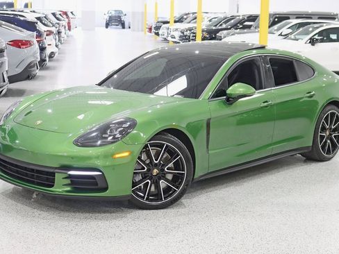 Used 2020 Porsche Panamera image 7