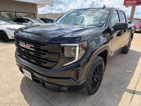 Used 2023 GMC Sierra 1500 Elevation AWD/4WD image 1