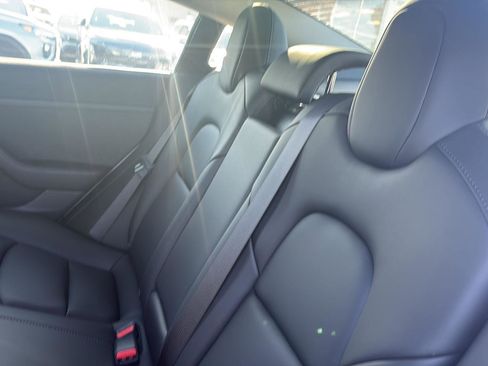 Used 2022 Tesla Model 3 Long Range image 24