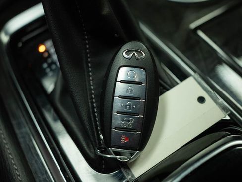 Used 2024 INFINITI QX80 Luxe image 22