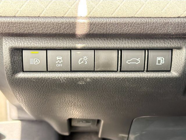 Used 2026 Toyota Camry XLE FWD image 10