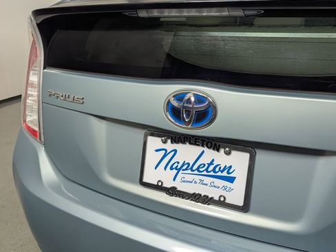 Used 2014 Toyota Prius Two image 9