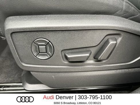 Used 2025 Audi Q5 Premium Plus w/ Premium Plus AWD/4WD image 12