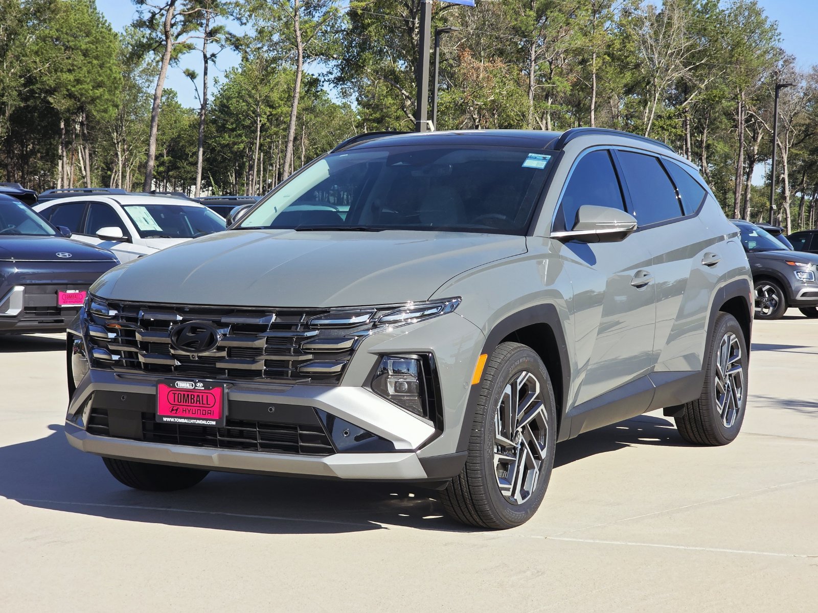 New 2026 Hyundai Tucson Limited FWD image 3