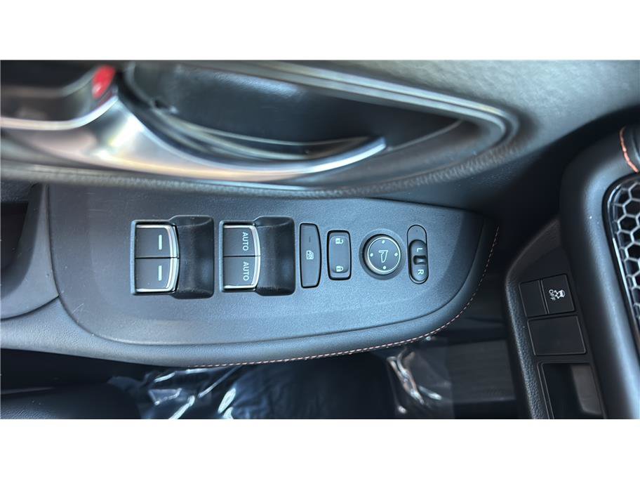 Used 2024 Honda HR-V Sport image 20