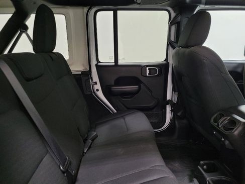 Used 2020 Jeep Wrangler Unlimited Sport AWD/4WD image 19