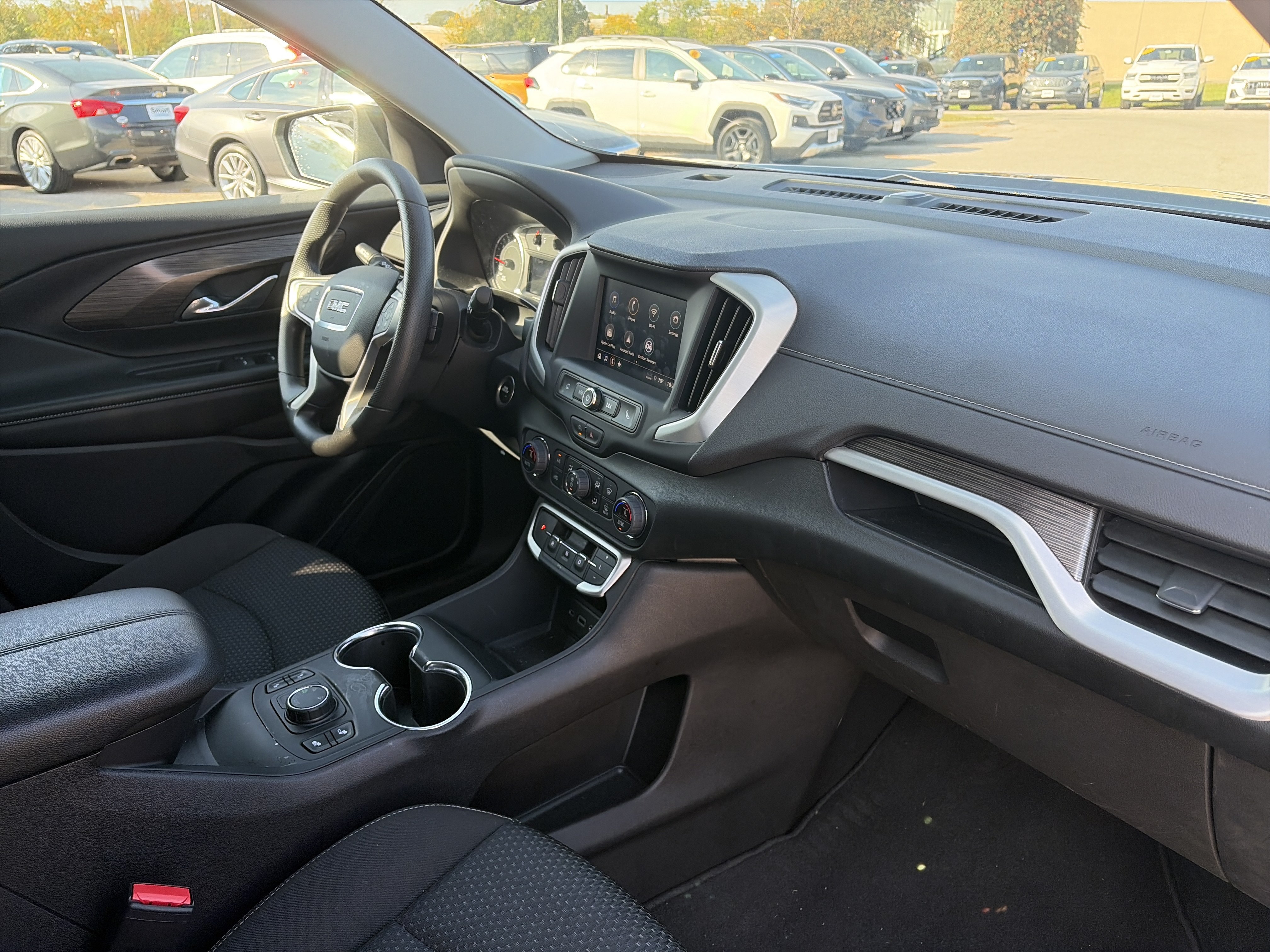 Used 2024 GMC Terrain SLE w/ Elevation Edition AWD/4WD image 14