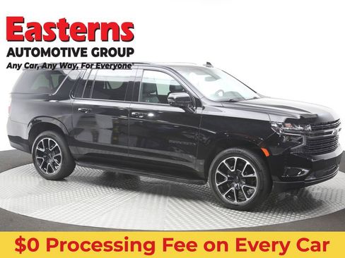 Used 2022 Chevrolet Suburban RST w/ Luxury Package AWD/4WD image 51