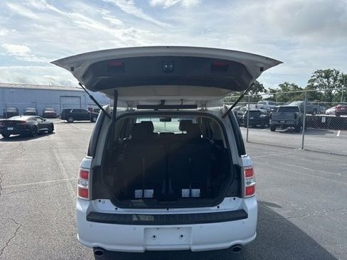Used 2019 Ford Flex Limited AWD/4WD image 17