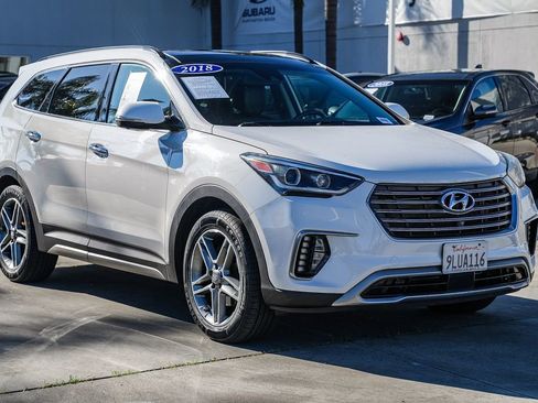 Used 2018 Hyundai Santa Fe Limited image 3