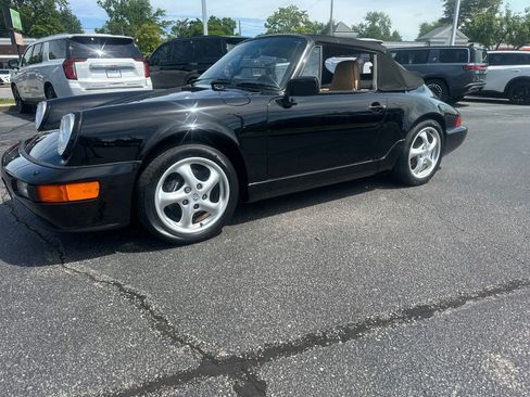 Used 1990 Porsche 911 Carrera RWD image 15