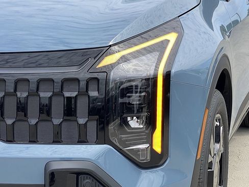 New 2026 Kia Sportage X-Line AWD/4WD image 8