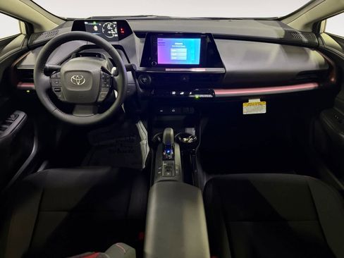New 2026 Toyota Prius Plug-In Hybrid FWD image 13