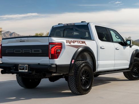 Used 2025 Ford F150 Raptor image 10