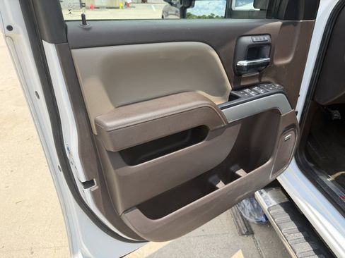 Used 2017 Chevrolet Silverado 2500 LTZ w/ Duramax Plus Package AWD/4WD image 5