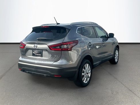 Used 2020 Nissan Rogue Sport SV w/ Technology Package FWD image 7