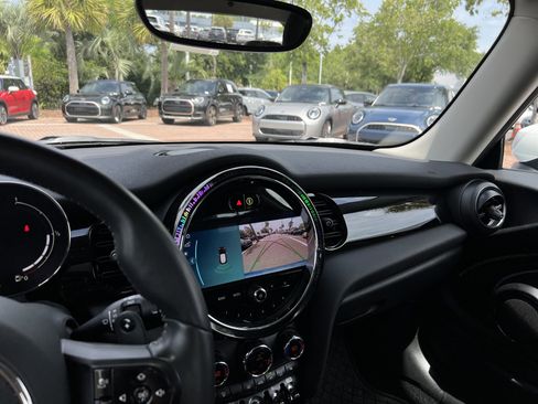 Used 2023 MINI Cooper S FWD image 29