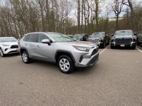 Used 2019 Toyota RAV4 LE w/ All Weather Liner Package AWD/4WD image 2