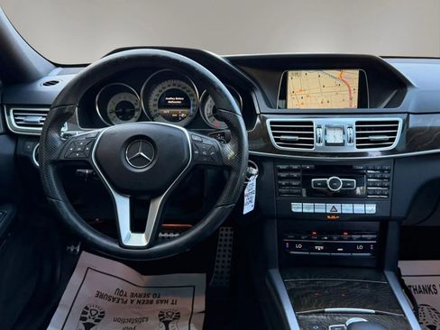 Used 2014 Mercedes-Benz E 350 Sedan image 24