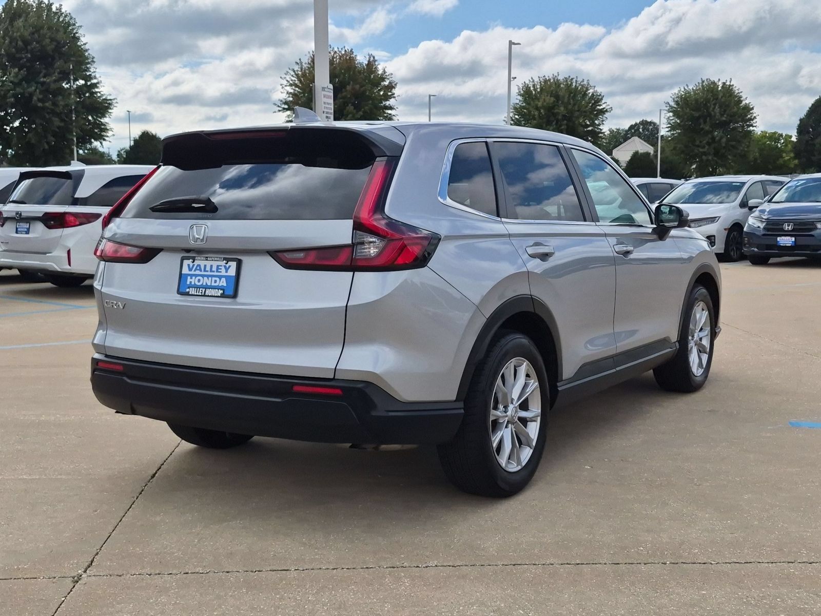 Used 2023 Honda CR-V EX-L image 6
