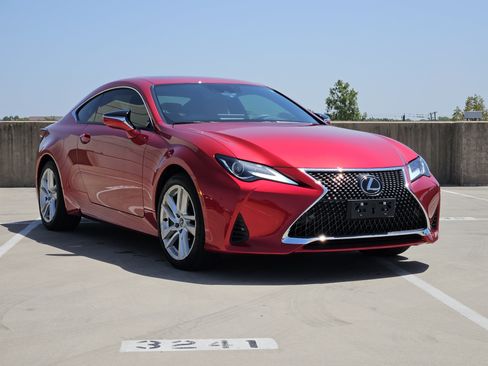 Used 2024 Lexus RC 300 w/ Premium Package RWD image 10
