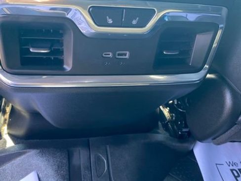 Used 2024 Chevrolet Silverado 2500 LTZ w/ LTZ Plus Package AWD/4WD image 40