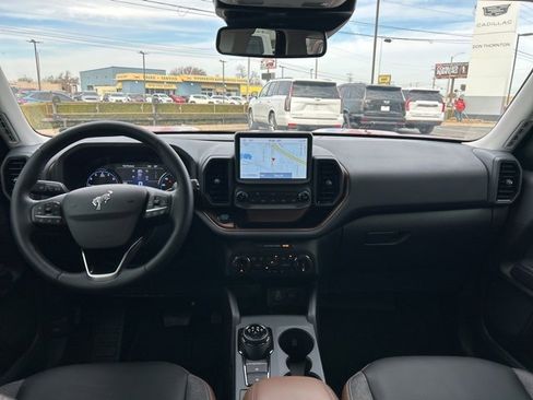 Used 2024 Ford Bronco Sport Outer Banks w/ Tech Package image 9