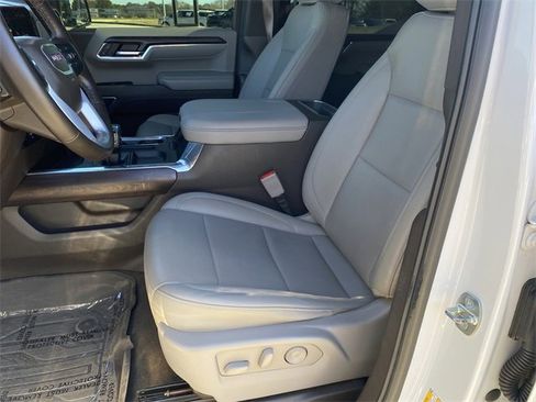 Used 2023 GMC Sierra 1500 SLT w/ SLT Premium Package image 10