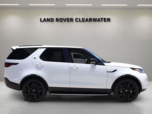 New 2025 Land Rover Discovery S AWD/4WD image 6