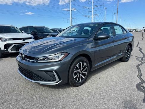 Used 2026 Volkswagen Jetta S FWD image 13