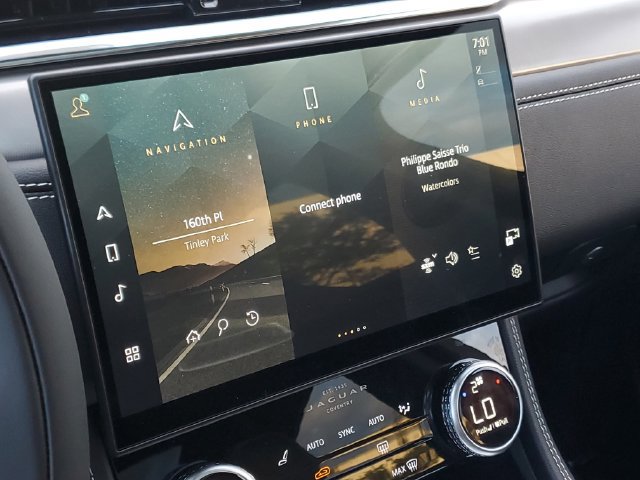 New 2026 Jaguar F-PACE R-Dynamic S AWD/4WD image 32