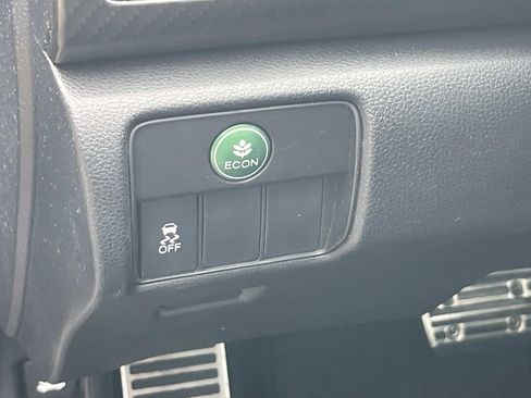 Used 2017 Honda Accord Sport Special Edition image 21