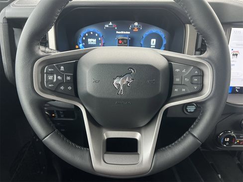 New 2026 Ford Bronco Outer Banks image 10