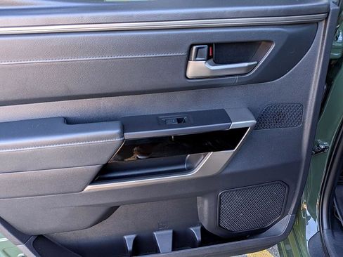 Used 2023 Toyota Tundra Limited image 29