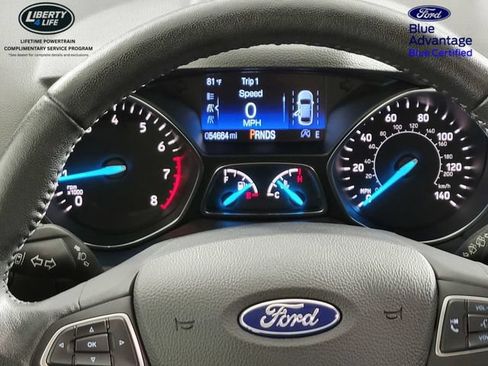 Certified 2019 Ford Escape Titanium AWD/4WD image 32