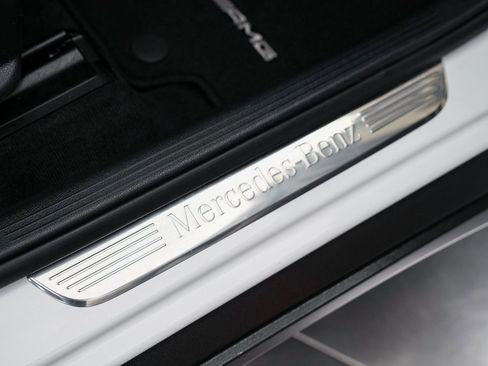 Used 2018 Mercedes-Benz GLC 300 4MATIC Coupe image 23