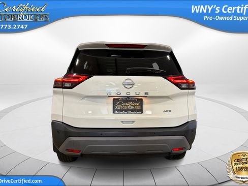 Used 2022 Nissan Rogue S AWD/4WD image 7