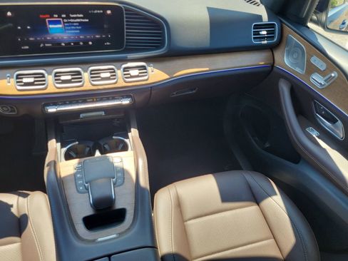 Used 2022 Mercedes-Benz GLE 450 4MATIC image 17