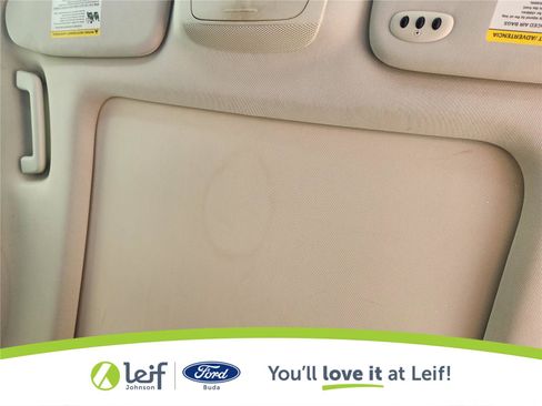 Used 2015 Ford Edge Titanium w/ Equipment Group 301A FWD image 22