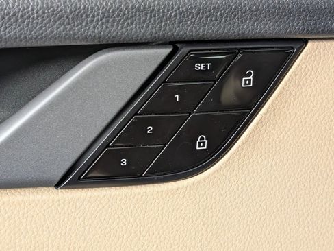 Certified 2021 Porsche 911 Carrera image 24